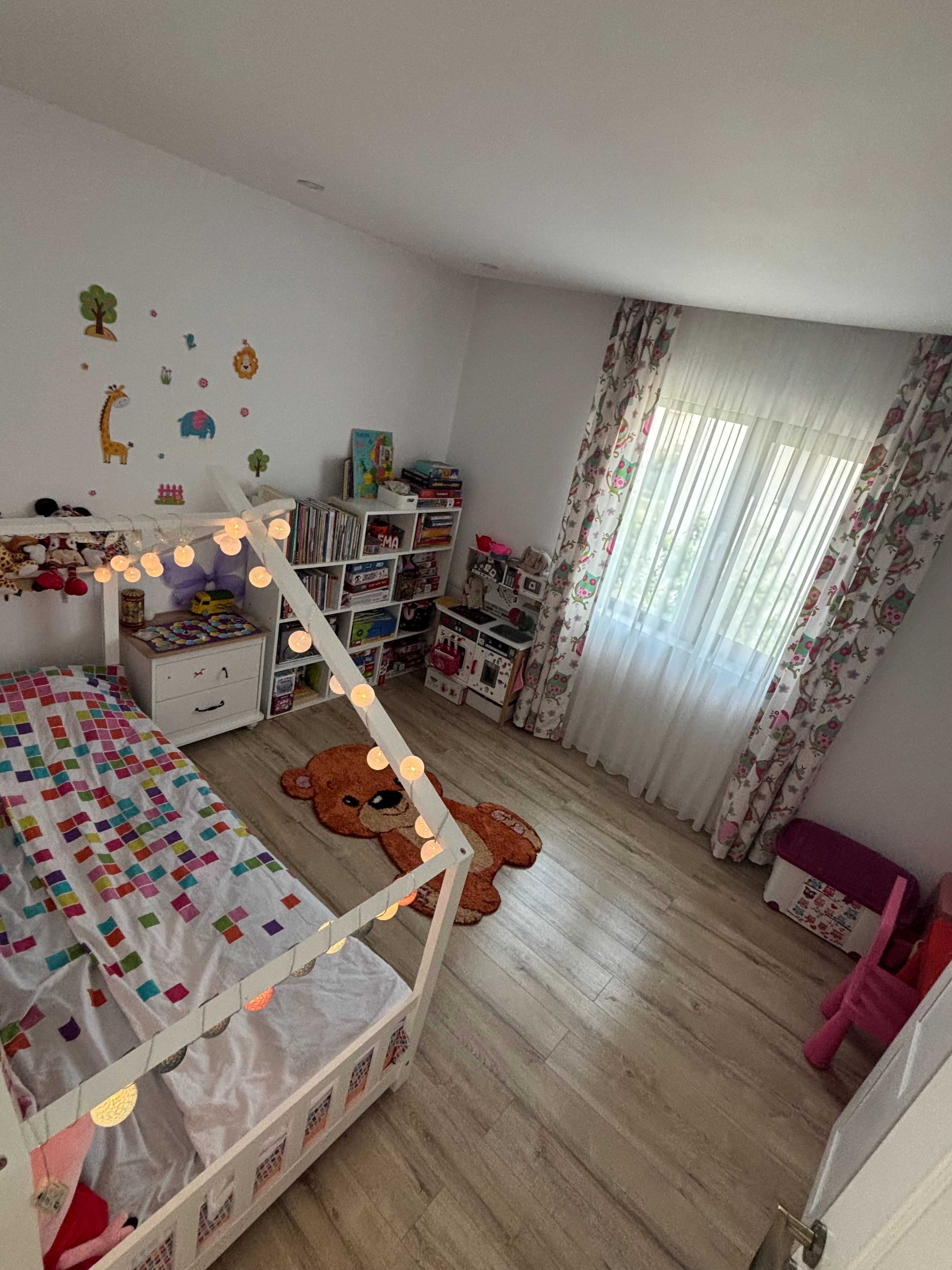 Casă de închiriat în Tunari – ideală pentru familie, în complex privat