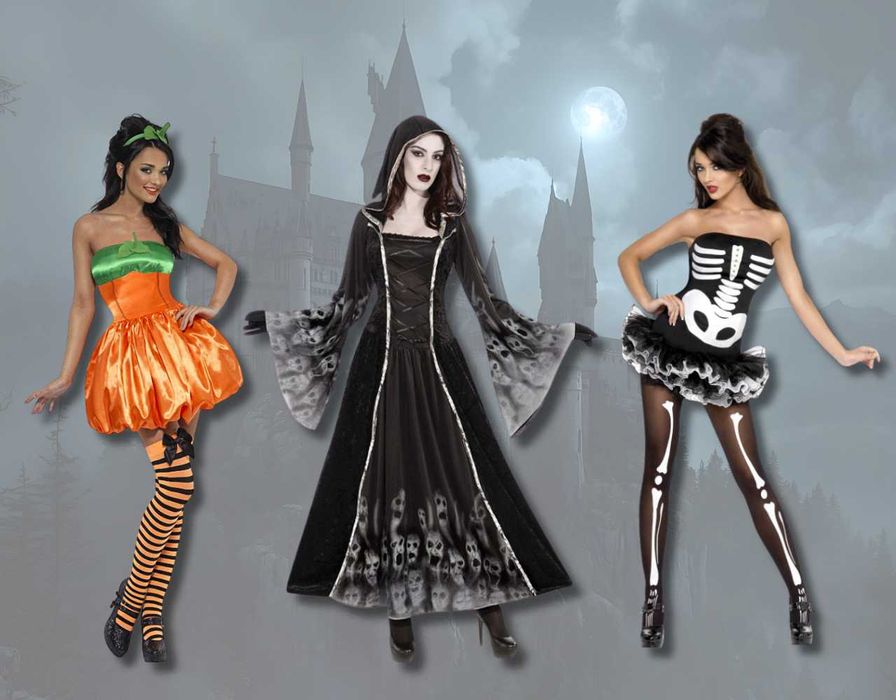 Карнавални костюми под наем за по-весело парти!