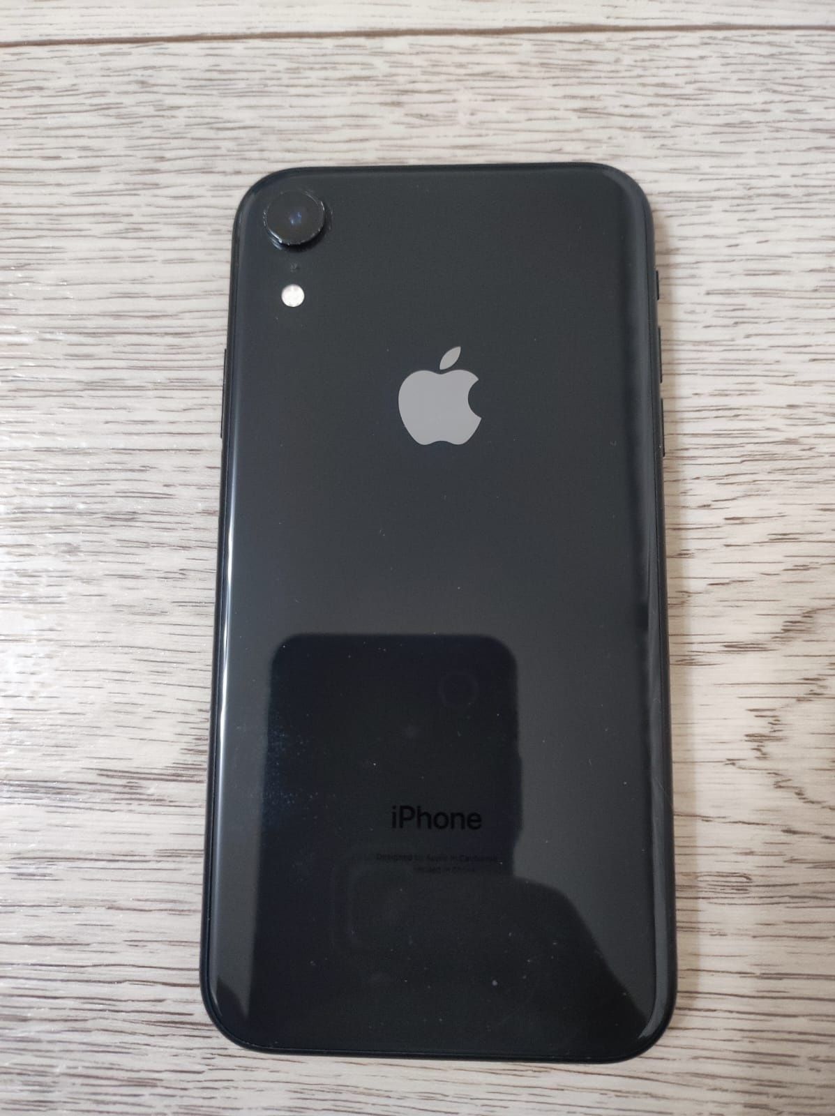 Продам телефон Apple iPhone Xr,