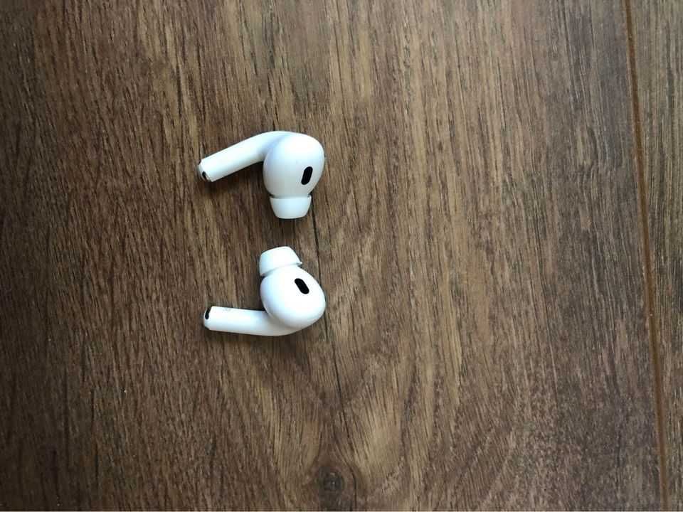 Vand AirPods Pro 2 APPLE