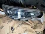 Vand far dreapta fata Vw passat b8