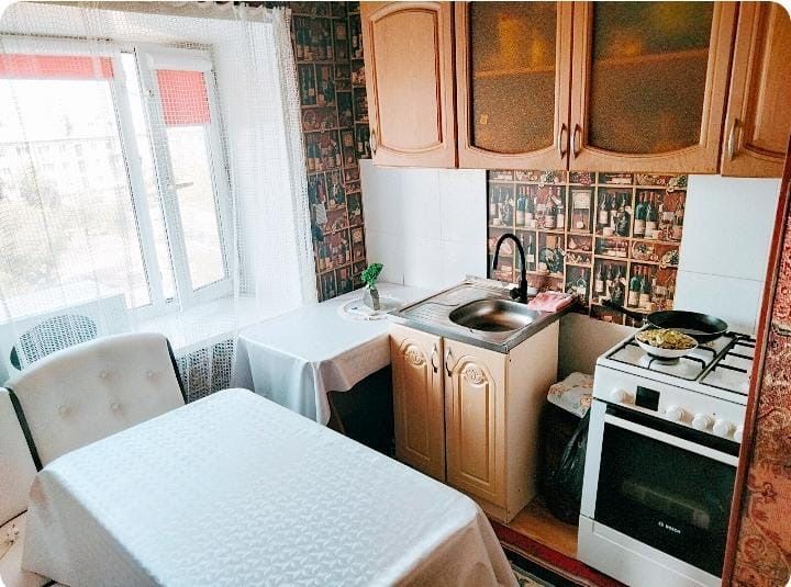 / Продам однокомнатную в центре !