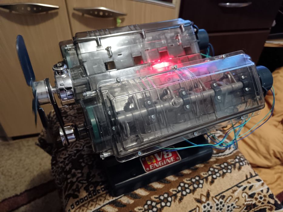 Kit model V8 250 piese