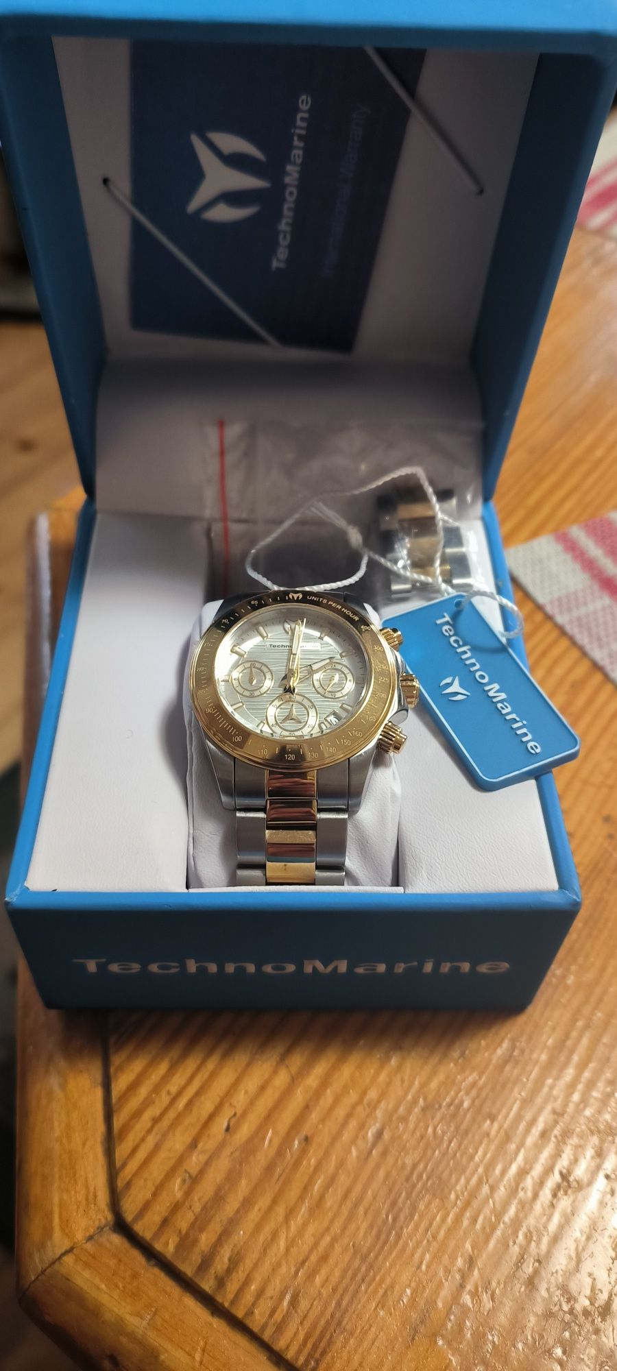 Technomarine Manta Ray Chronograph