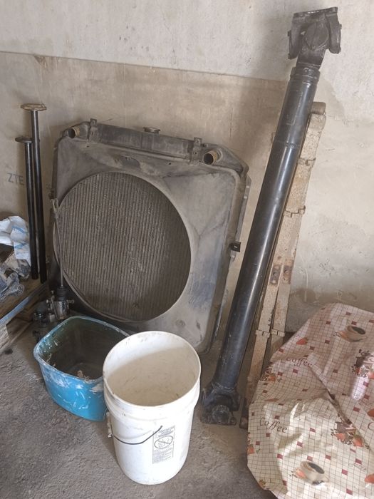 Запчасти грузовой