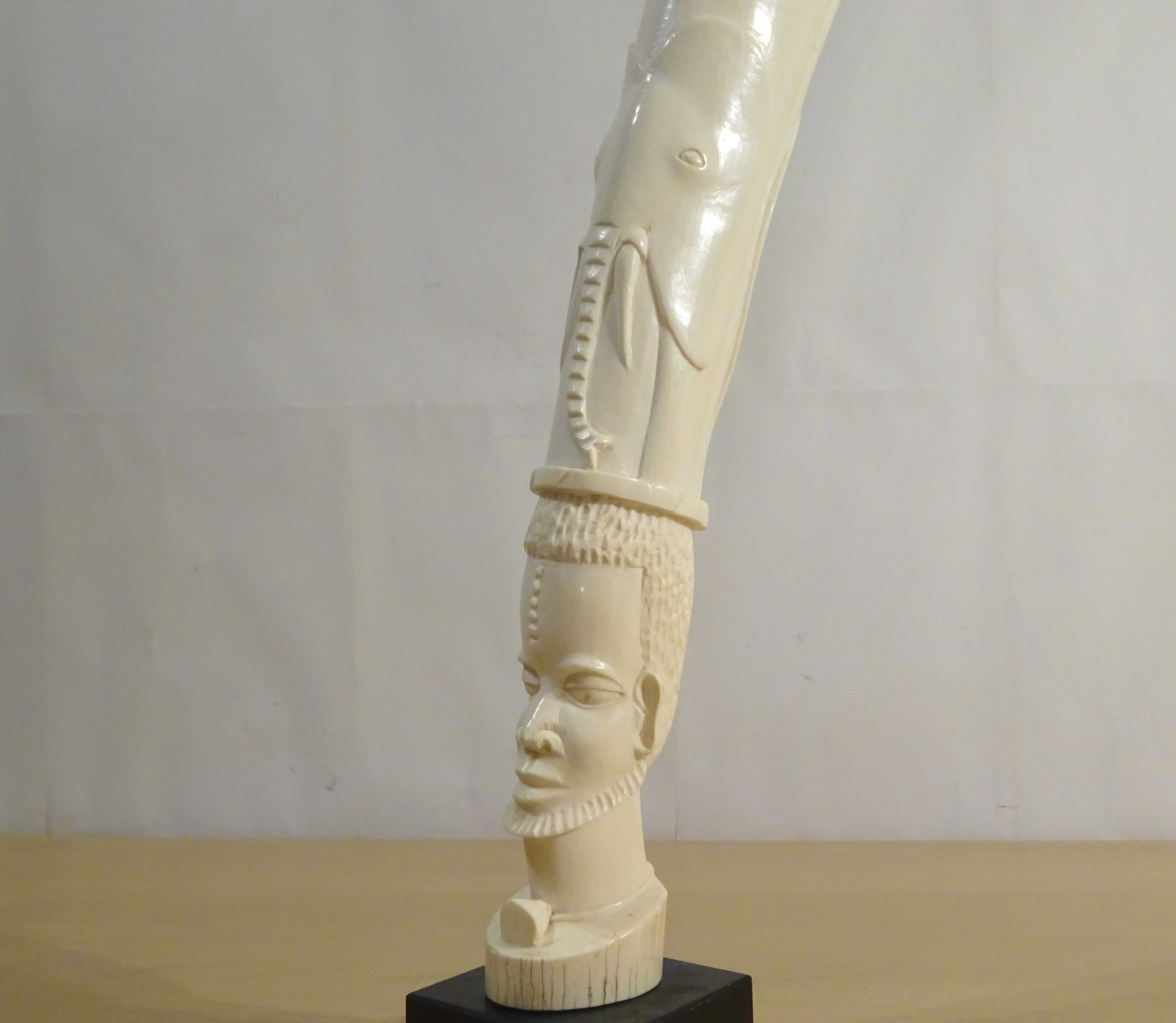 Statueta africana veche tribala, sculptata manual - UNICAT