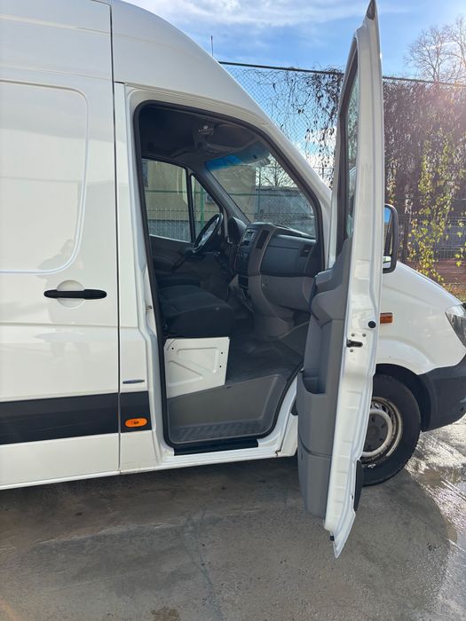 Mercedes Benz Sprinter