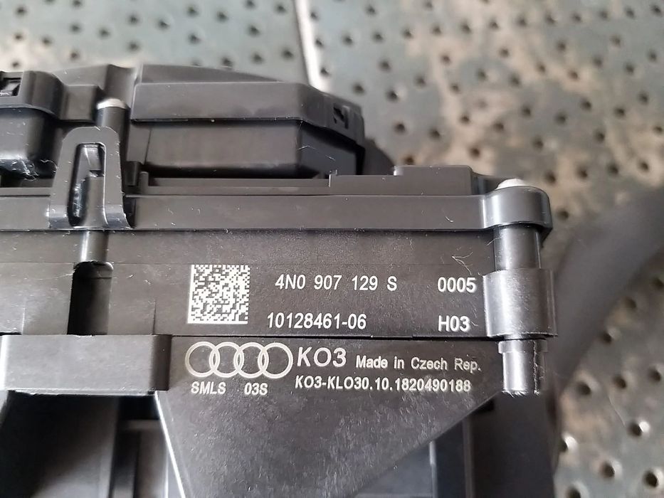 Bloc manete semnalizare stergator parbriz tempomat spirala volan audi a4 b9 8w 4n0907129s 1012846106