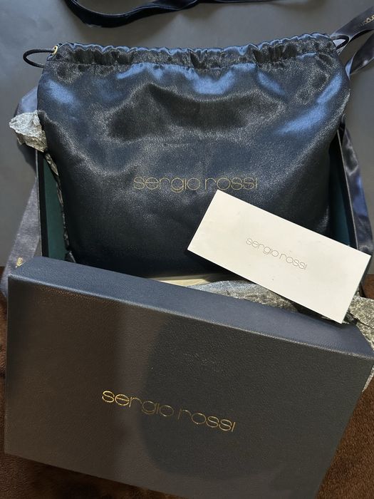 Оригинален клъч Sergio Rossi с етикет