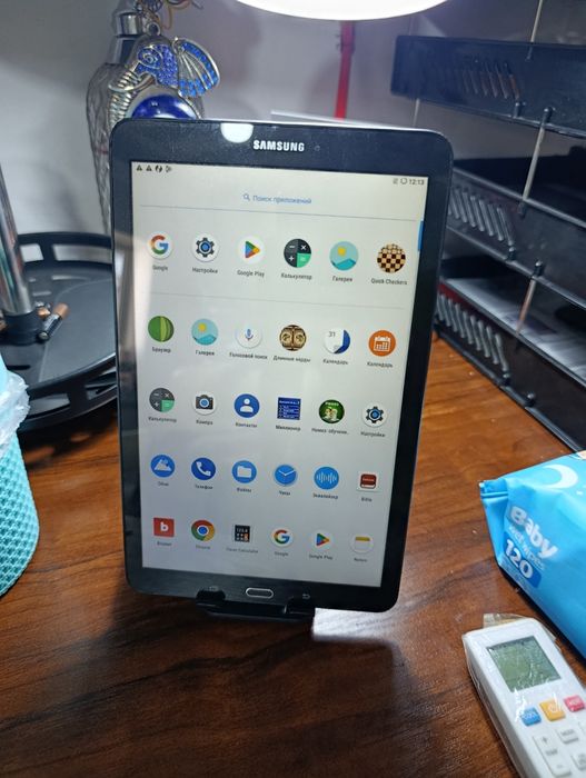Продам планшет Samsungs Tab E