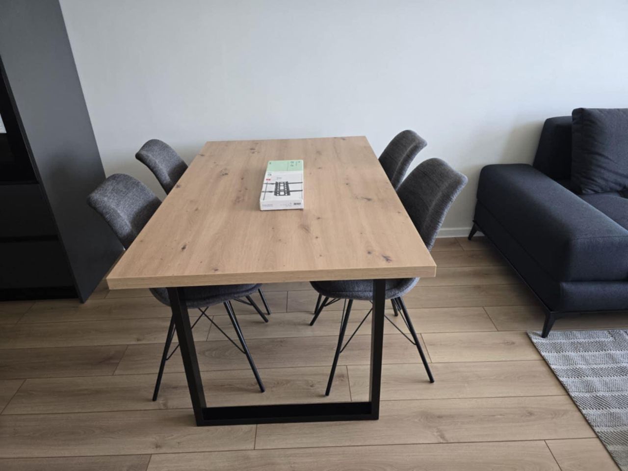 Дава се под наем Двустаен апартамент в Пловдив, Център - 79 кв.м за 550 € - Снимка #1