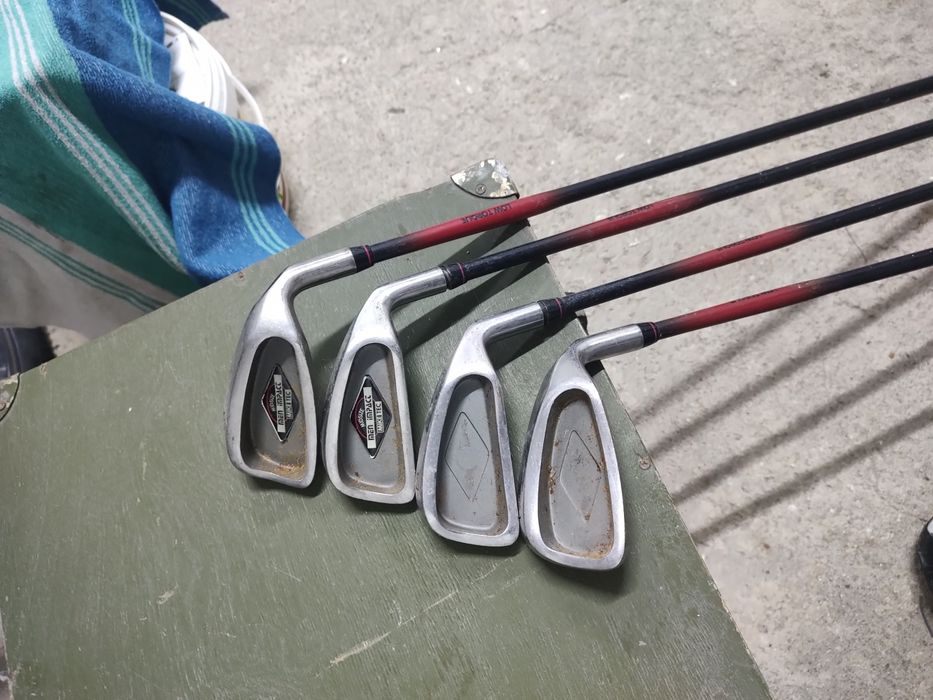 Стикове за голф ..