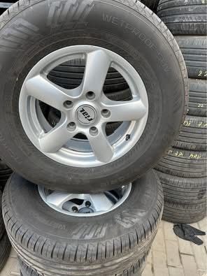 Set jantealiaj pe 16 5x139,7 cu cauciucuri noi 245/70/16