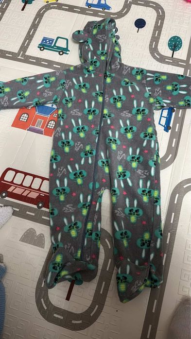 Продам комбенизоны на мальчика