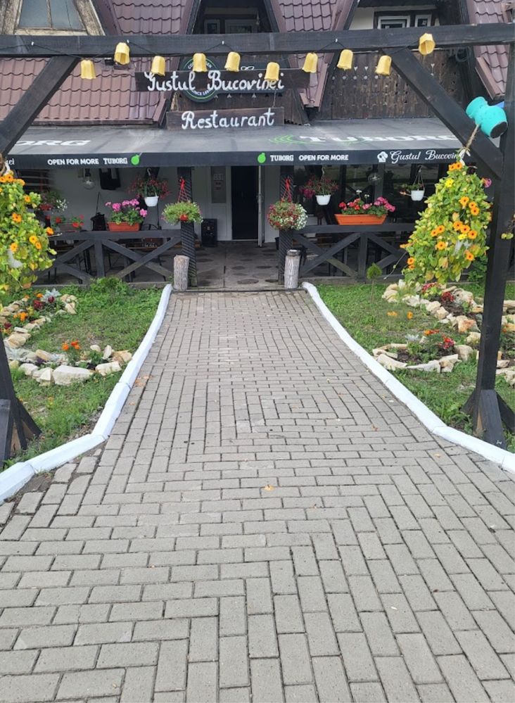 Proprietar vand restaurant poz. excelenta cu 5 camere cazare Molid-SV