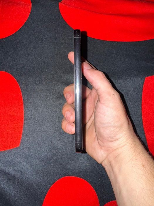 Vând/Schimb Samsung S23 cu Iphone