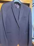 Vand Costum pentru Barbati