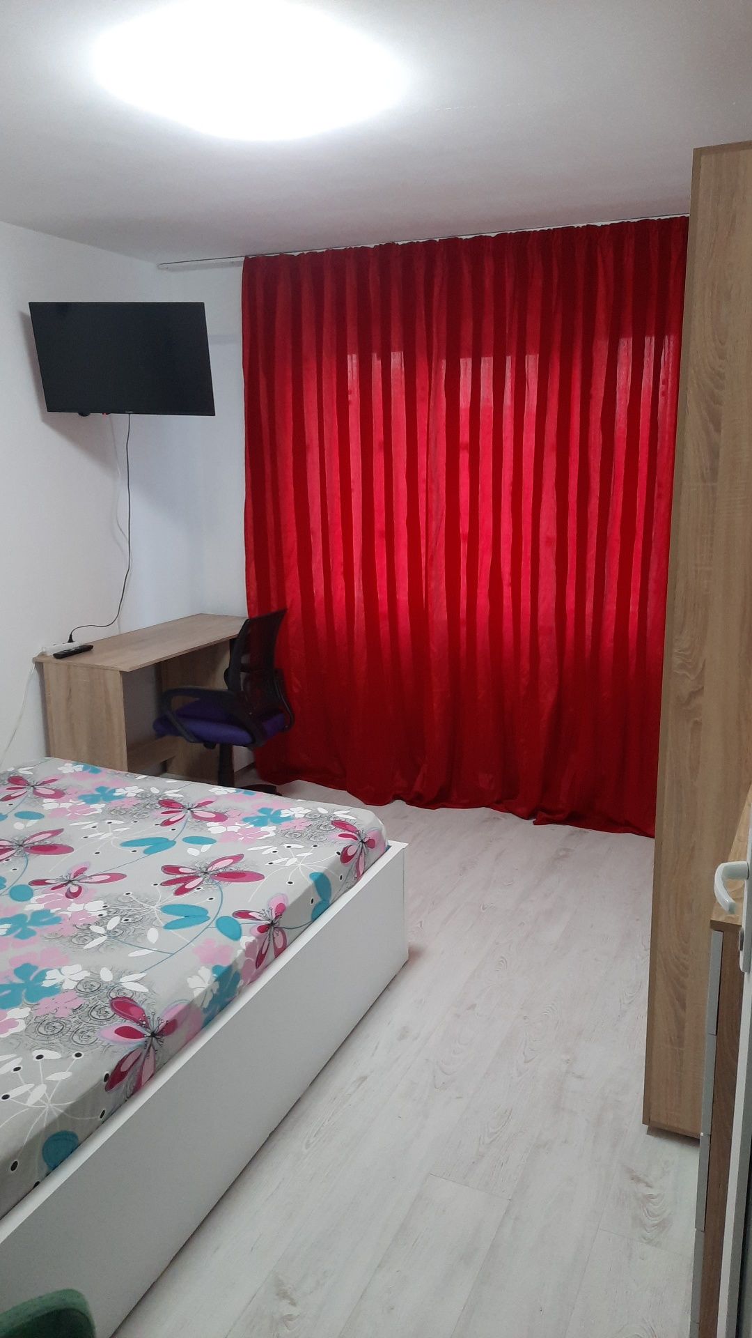 Cazare la mare regim hotelier/ap 2 camere Constanta LIBER lin august