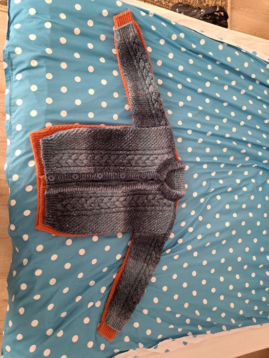 Cardigan/jerseu baieti.