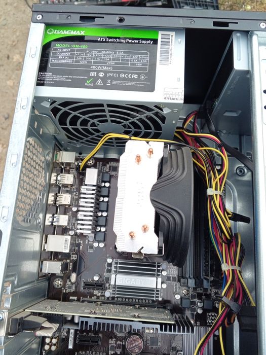 Компьютеры GIGABYTE GA-970A-DS3P  FX-6330 ОЗУ 8g GT 710 1g