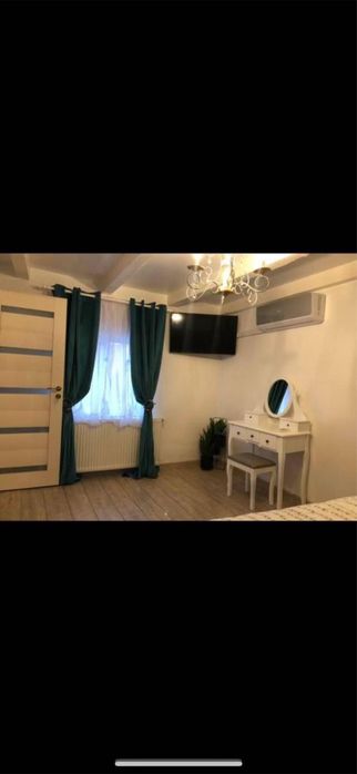 Vand pensiune,casa si restaurant  centrul vechi