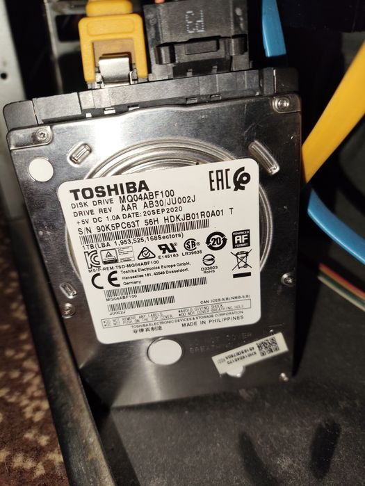 Toshiba 1tb (1000Gb) от ноутбука