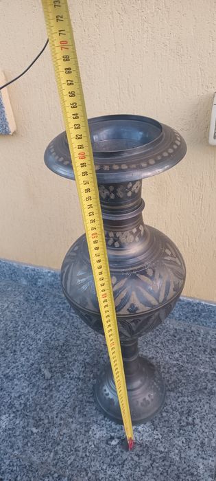Vază din Bronz,.H 60 cm