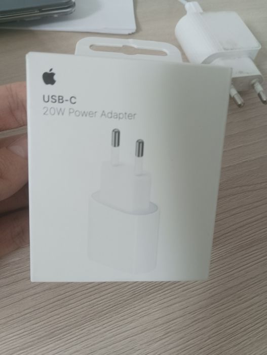 AirPods Pro 2 nd Generation with MagSafe Charging Case