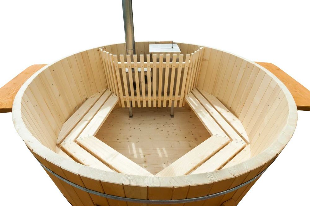 Ciubar din Lemn cu Soba inox+Jacuzzi+iluminat de la ciubarar.ro