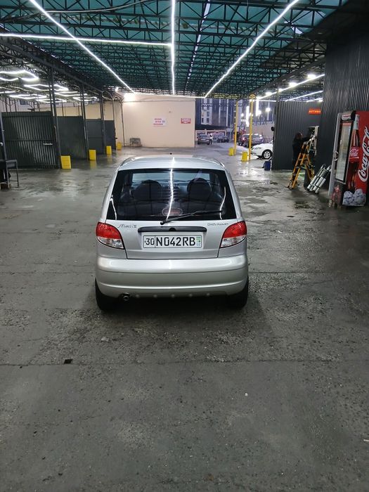 Matiz euro yile 2018 sotilade naxtga va avto kriditga chiqade qolgan