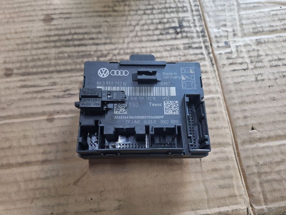 Modul/unitate de control portiera stanga fata AUDI A4 IV Avant 8K5, B8 2007 - 2015 8K0959792N