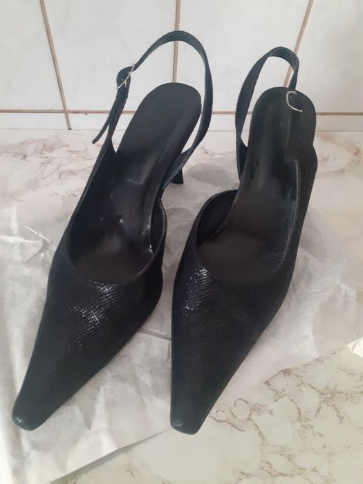 Pantofi piele 39 Comart