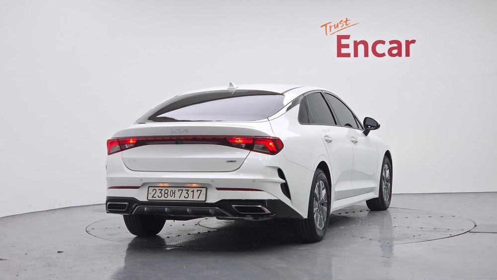 Kia K5 2.0 GDi HEV Передний Trendy