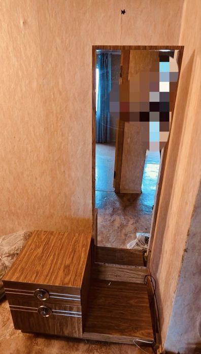 Прихожка бу все целое