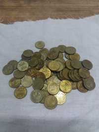 Монеты номиналом 1-2 тенге