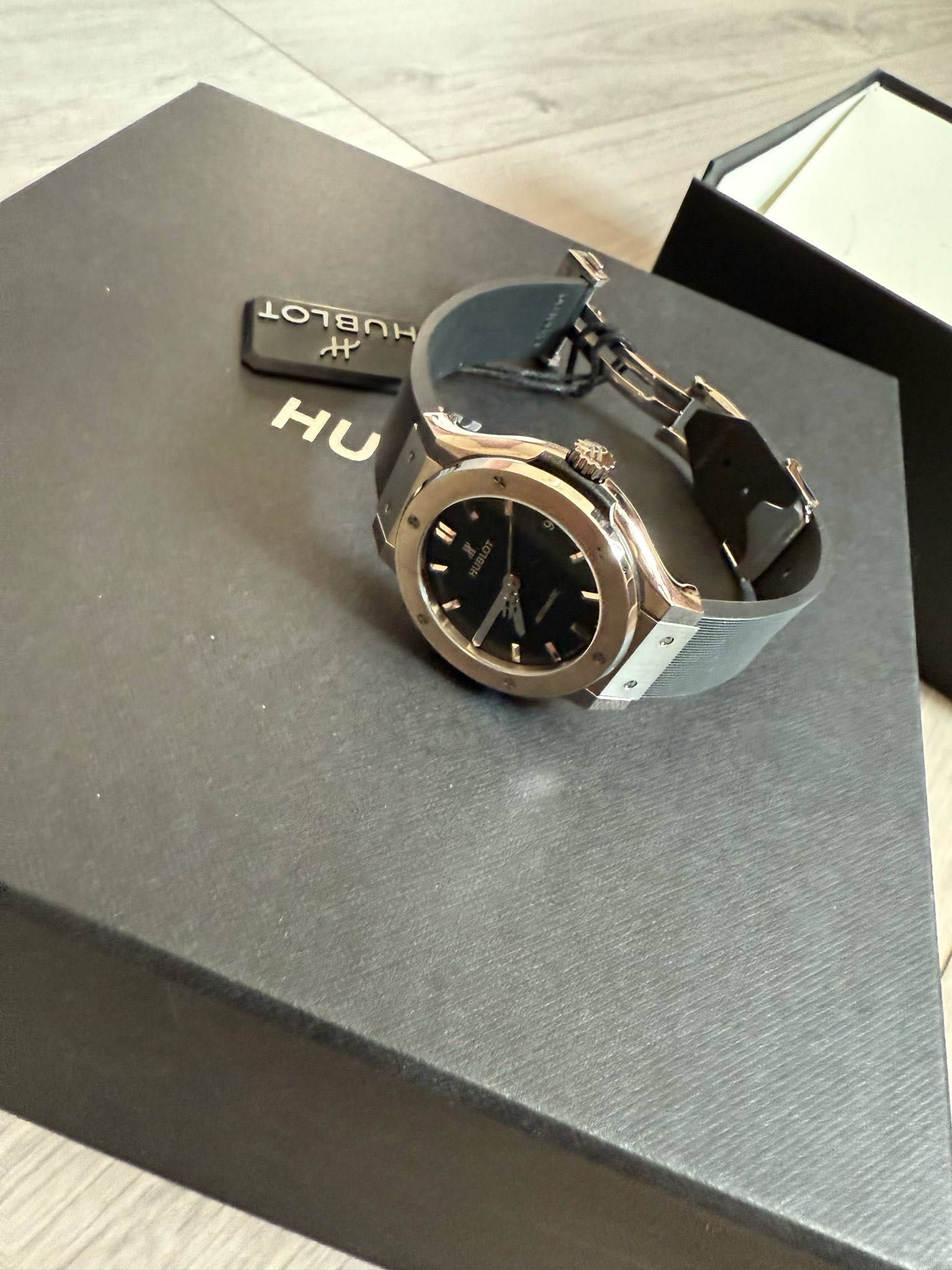 Hublot classic fusion original titanium 38mm mens watch