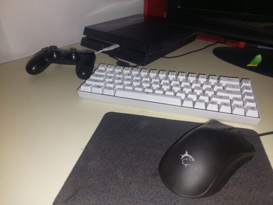 Ps4 500gb în stare perfectă de funcționare