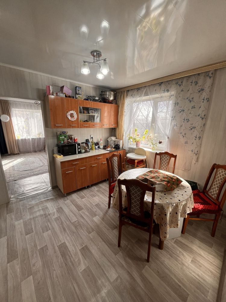 Продам дом с земельным участком