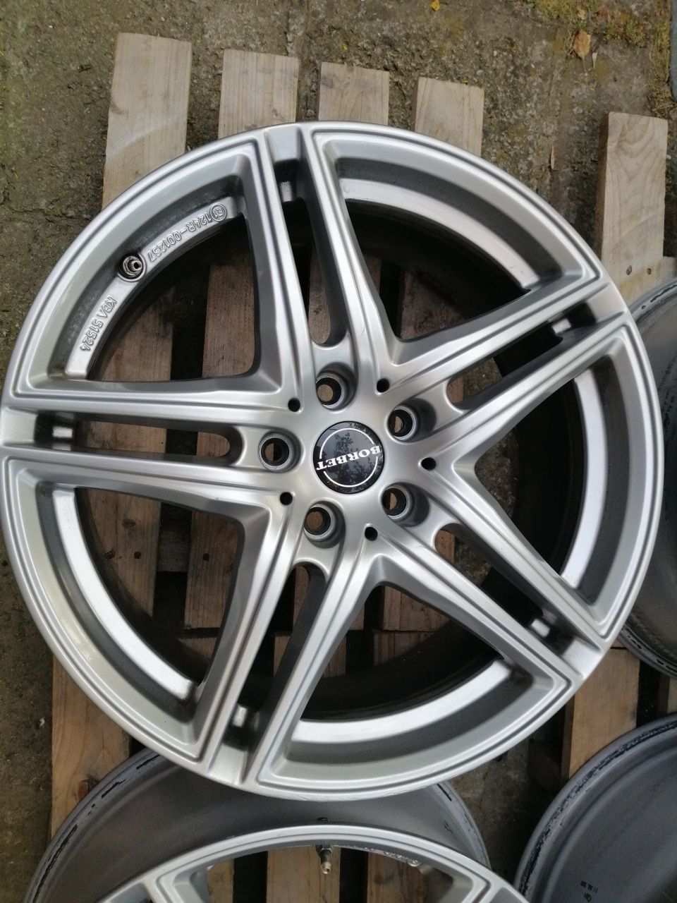 Джанти Borbet  18 5x112 8j et39