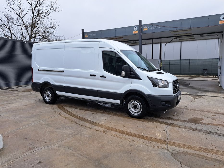 Ford Transit autoutilitara marfă