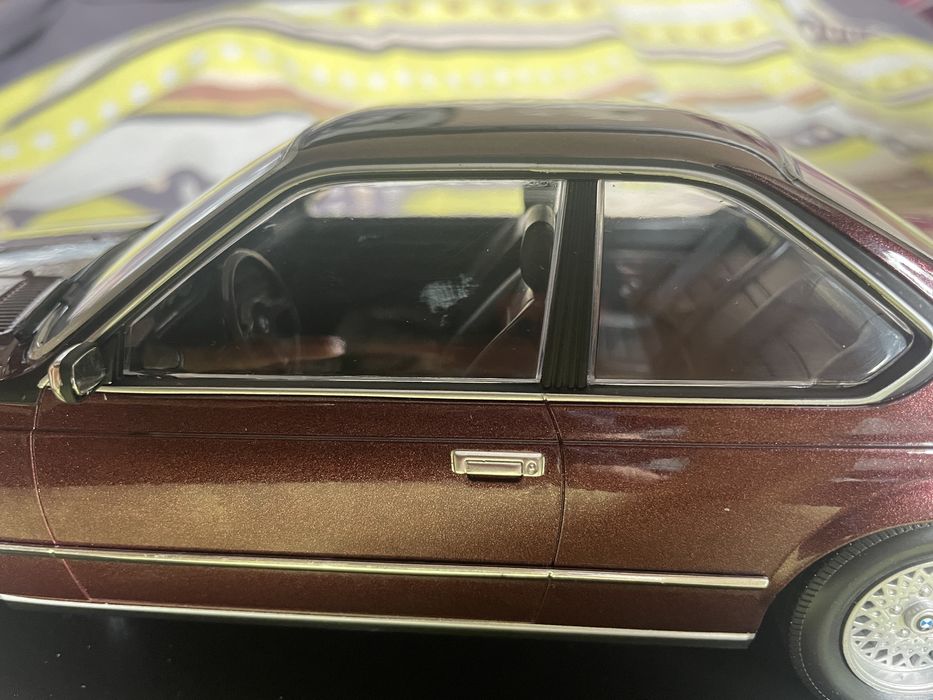BMW 635 CSI 1982 - Minichamps 1:18