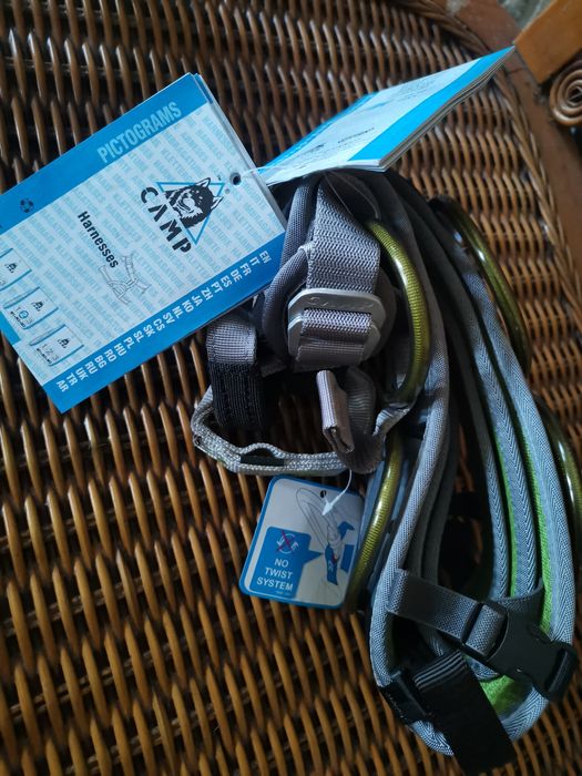 set escalada ham bucle simond blocator casca