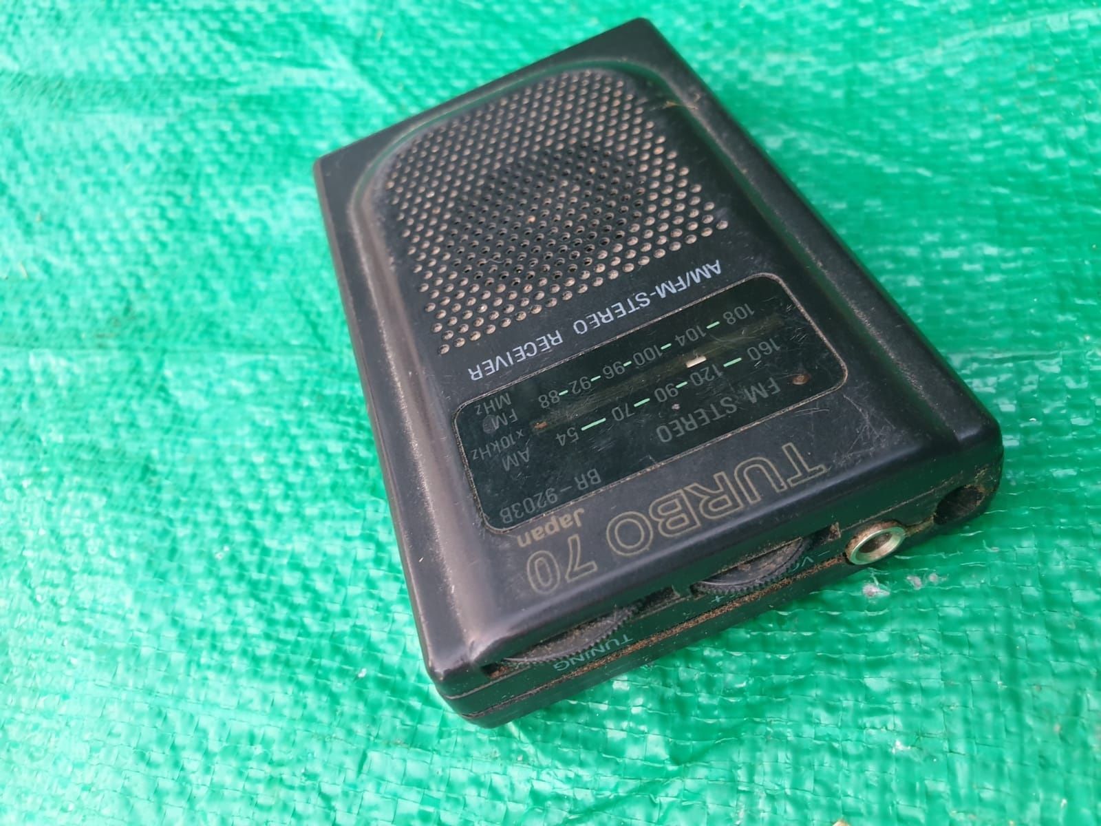 Radio Receptor stereo japonez Turbo 70 AM/FM model BR- 9203B