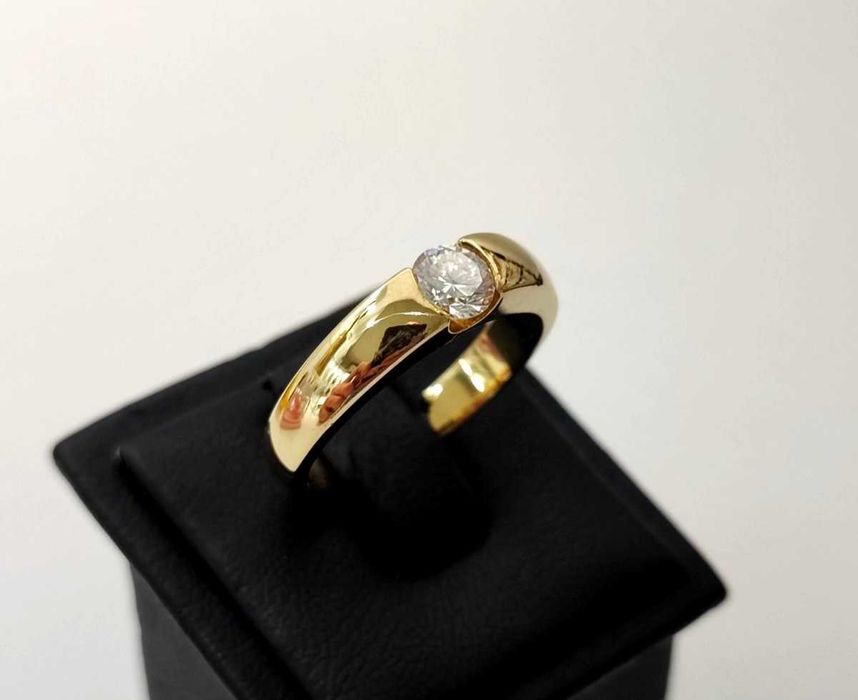 Златен пръстен с диамант 0,55ct. VVS / Бартер /