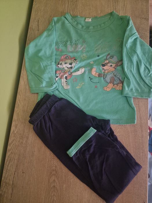 Пижами за момче 2-3г