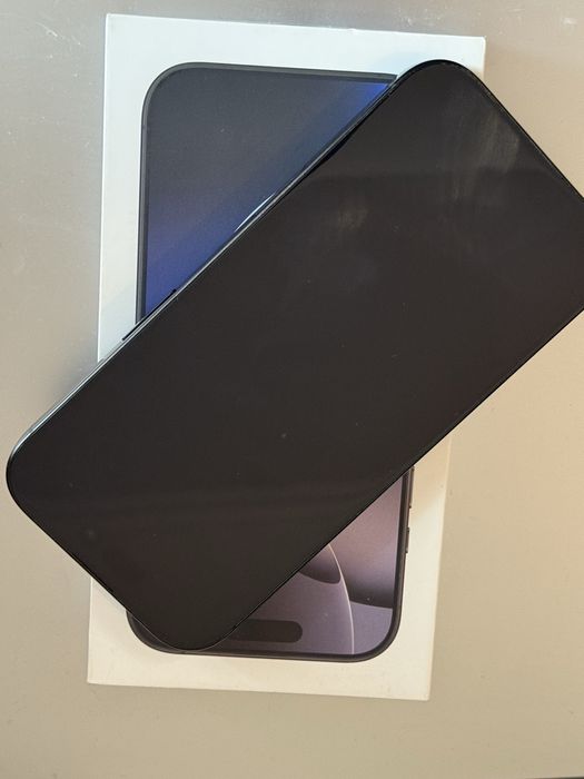 Iphone 16 pro,256.