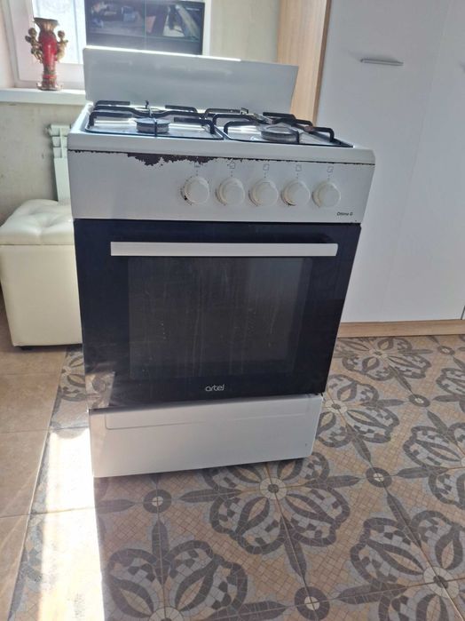 Газовая плита продам