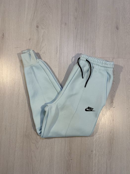 Nike Nylon Tech Fleece НОВО  S M L adidas new balance under armor