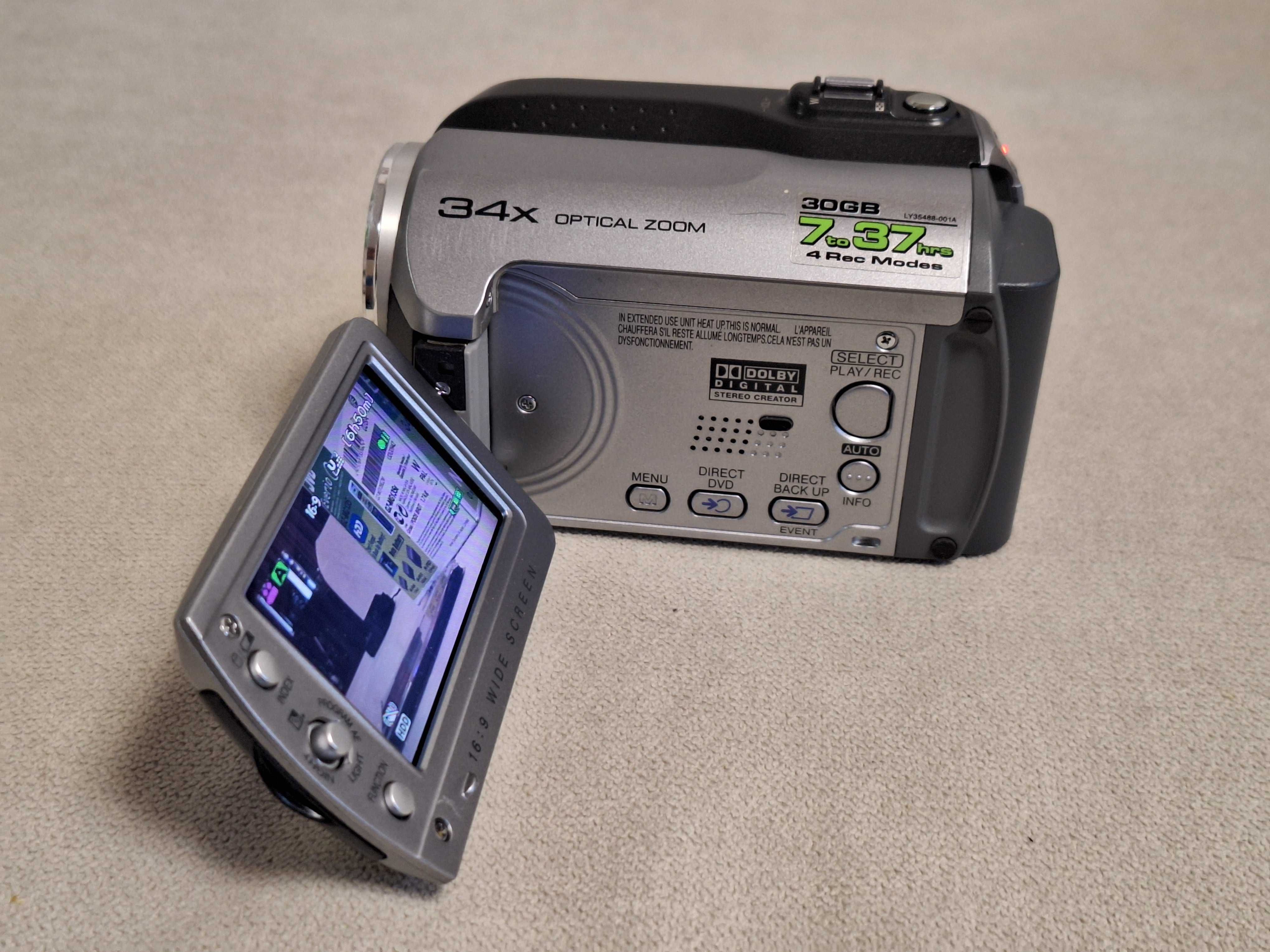 Продавам Видеокамера JVC Everio G GZ-MG135 Harddisk Camcorder