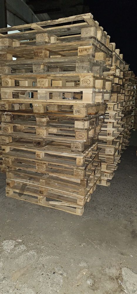 Vand paleti diferite dimensiuni!